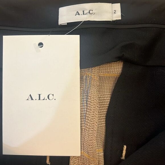 NWT A.L.C. Fynn Plaid Printed Straight-Leg Pants with a pleated front size 2 - Picture 7 of 8